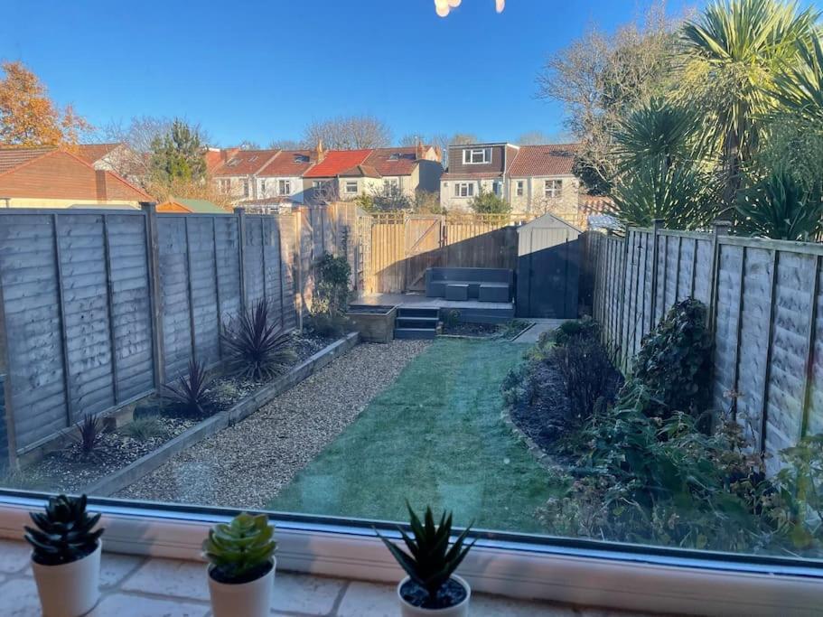 Gloucester Rd 2 Mins Away - Fab, New, Trendy House بريستول المظهر الخارجي الصورة